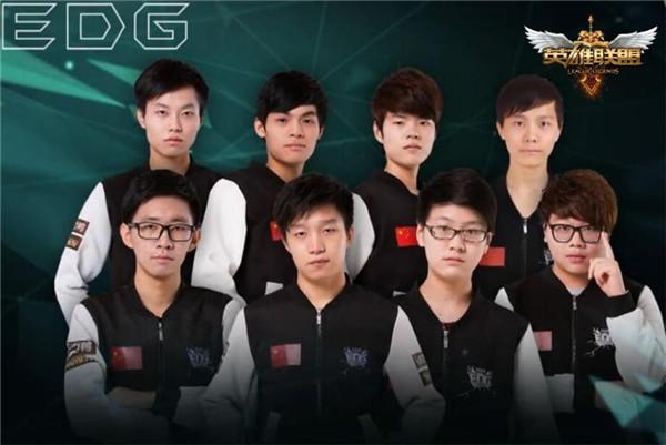 通过手机应 通过手机应