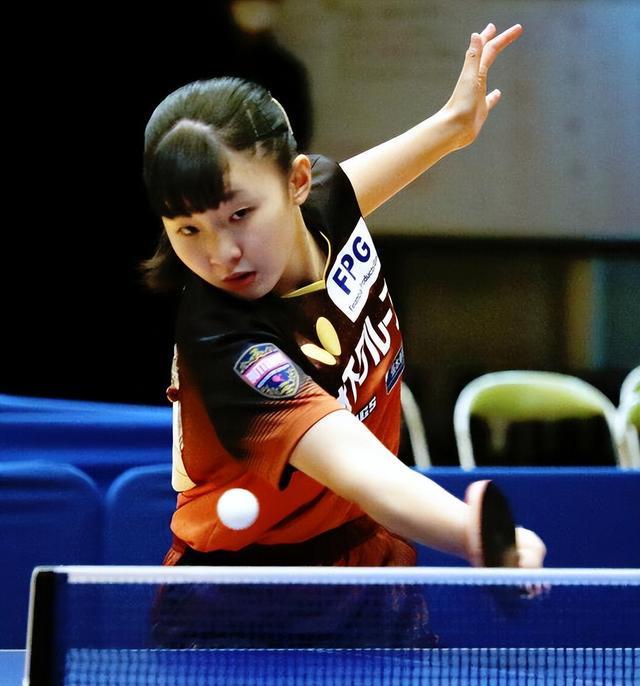 的背后是布 的背后是布