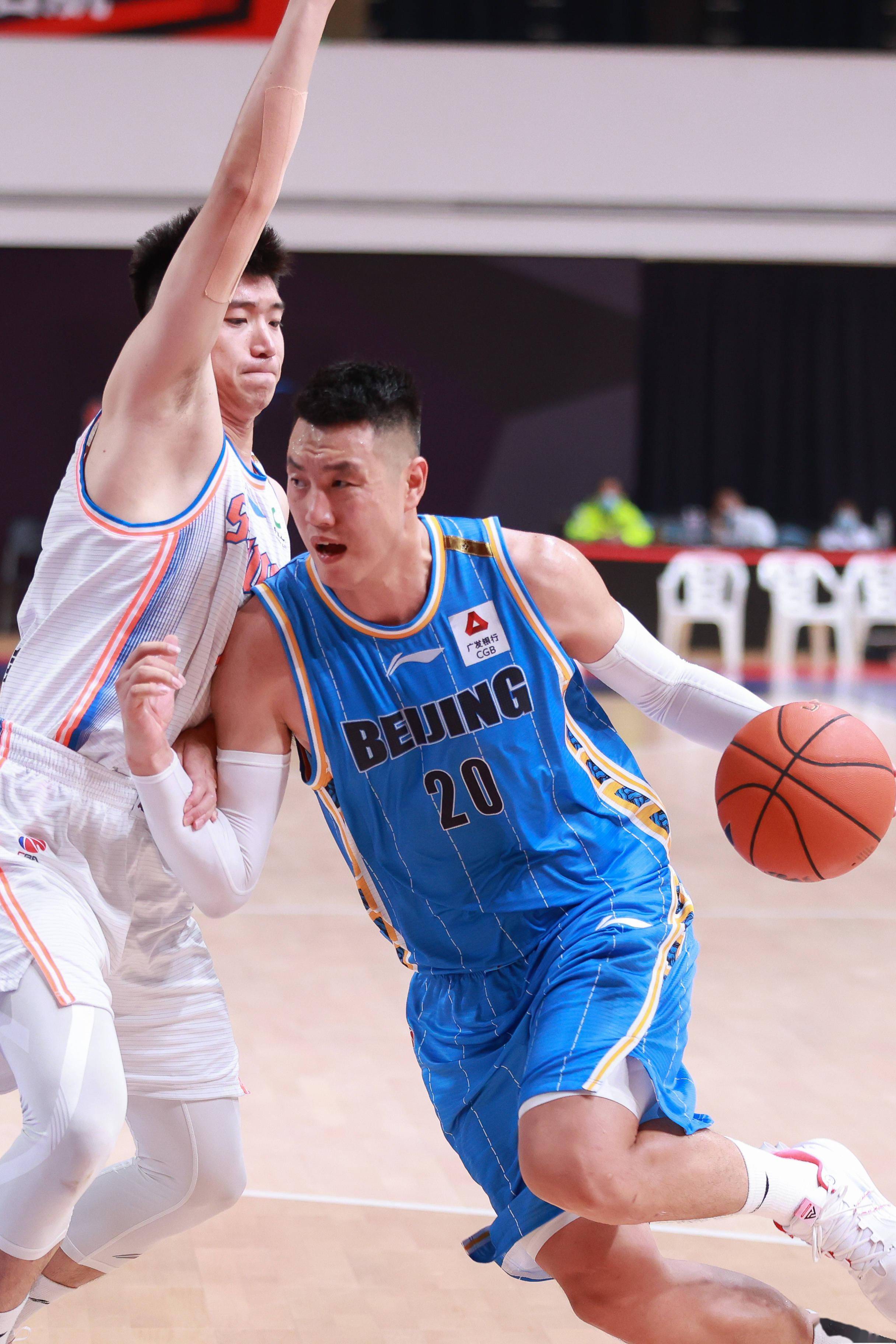 进球机器的 进球机器的