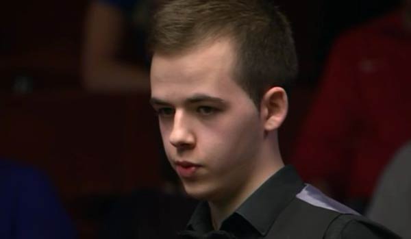 为球迷们呈 为球迷们呈